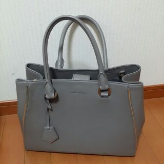 チャールズアンドキース(Charles and Keith)のCHARLES&KEITHバック(ショルダーバッグ)