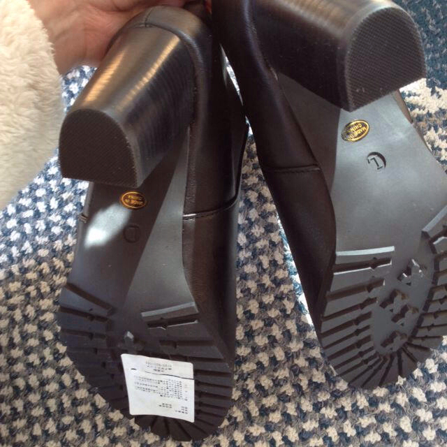 JEANASIS(ジーナシス)のサイドゴアブーツ レディースの靴/シューズ(ブーツ)の商品写真