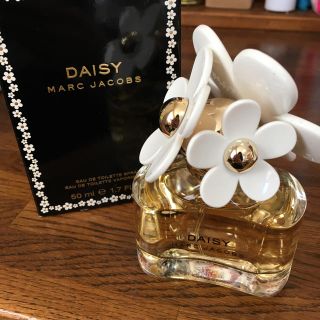 マークジェイコブス(MARC JACOBS)のマークジェイコブス 香水 DAISY(香水(女性用))