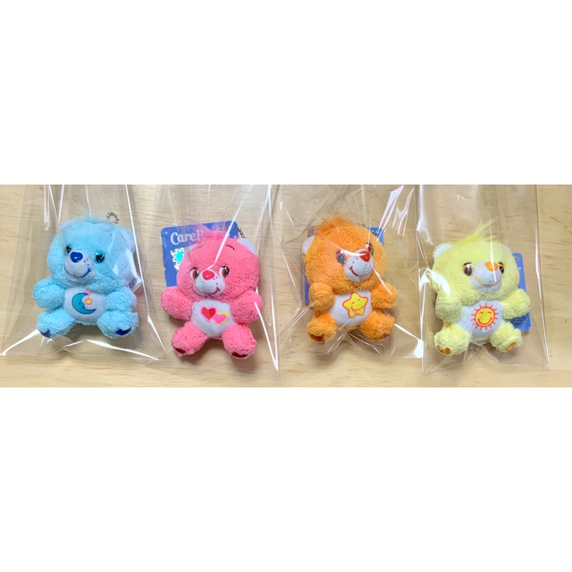 CareBears(ケアベア)のケアベア☆新品☆ぬいぐるみ☆キーチェーン☆4点セット エンタメ/ホビーのおもちゃ/ぬいぐるみ(キャラクターグッズ)の商品写真