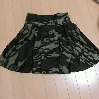 アベイル(Avail)の専用！迷彩フレアースカート(ミニスカート)