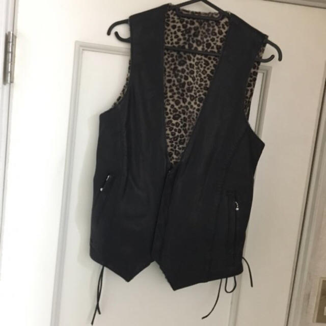 JIMSINN】革ベスト リバーシブルの通販 by BLACK WOLF.|ラクマ JIMSINN】革ベスト リバーシブルの通販 by BLACK WOLF.|ラクマ