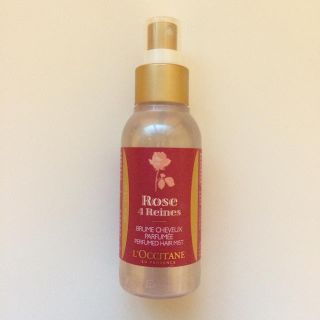 ロクシタン(L'OCCITANE)のロクシタン ローズヘアミスト 100ml【8割残あり】 (ヘアウォーター/ヘアミスト)