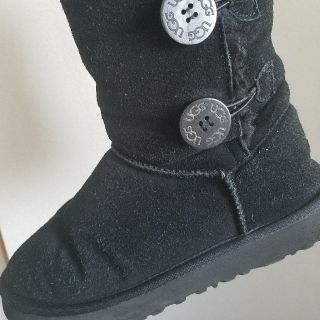 アグ(UGG)のUGG ボタンのみ 黒(ブーツ)