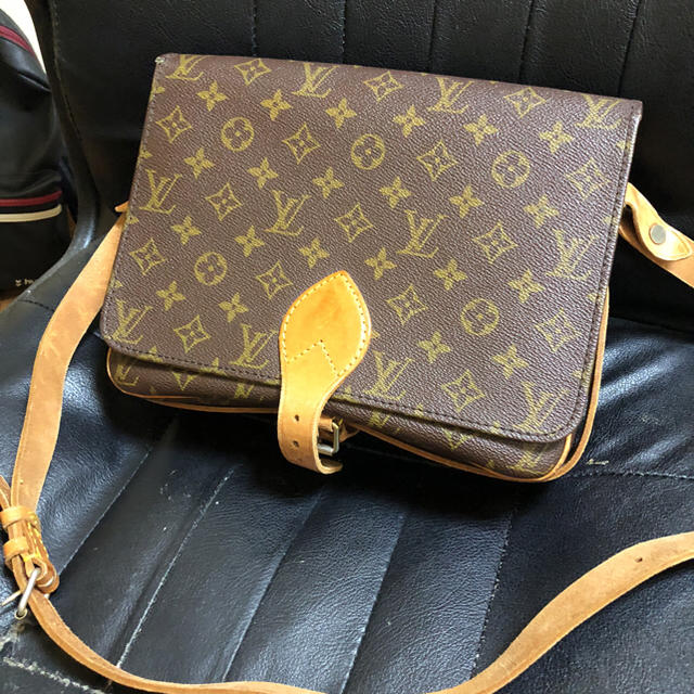 Louis vuitton ルイブィトン ショルダーバック