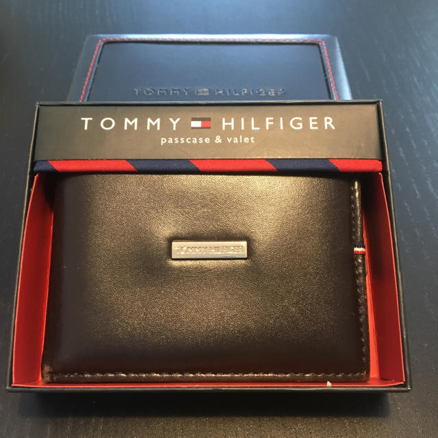 TOMMY HILFIGER(トミーヒルフィガー)の札入れ メンズのファッション小物(折り財布)の商品写真