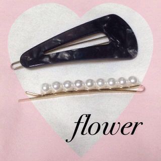 フラワー(flower)のflower＊今期購入ヘアピン2点セット(ヘアピン)