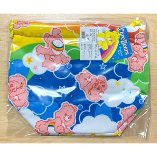 ケアベア(CareBears)のケアベア☆新品☆巾着袋☆ランチバッグ☆お弁当袋☆小物入れに(弁当用品)