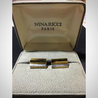 ニナリッチ(NINA RICCI)のリナリッチ NINA RICCI PARIS カフスボタン 箱付き 美品｡(カフリンクス)