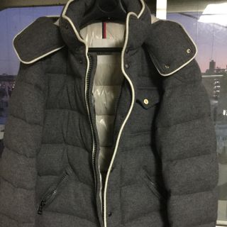 モンクレール(MONCLER)のモンクレールブレスル(ダウンジャケット)