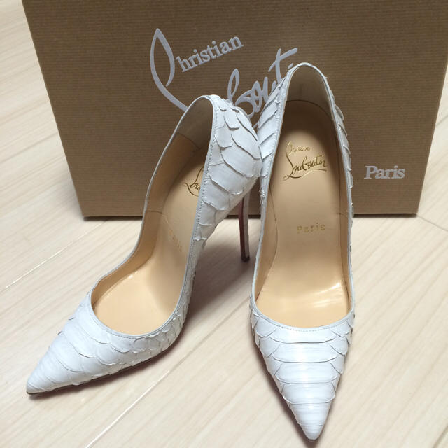 最も優遇 Louboutin Christian - レア クリスチャンルブタン白パイソン