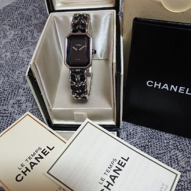 レディース正規☆CHANEL☆ﾌﾟﾙﾐｴｰﾙ☆Lｻｲｽﾞ