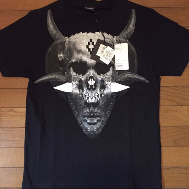 新品未使用 国内正規品 MARCELO BURLON マルセロバーロン Tシャツ