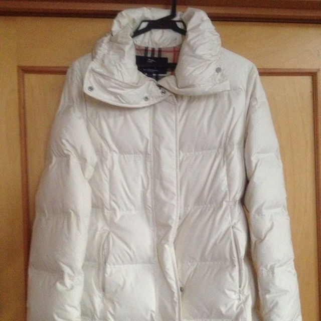 ☆Sale☆ Burberry女児 ダウンコート 白160