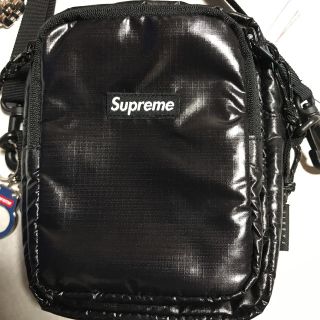 シュプリーム(Supreme)のsupreme ショルダーバッグ(ショルダーバッグ)