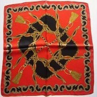 絹100％ サテン スカーフ サイズ 52ｃｍ～54ｃｍ 正方形(ハンカチ)
