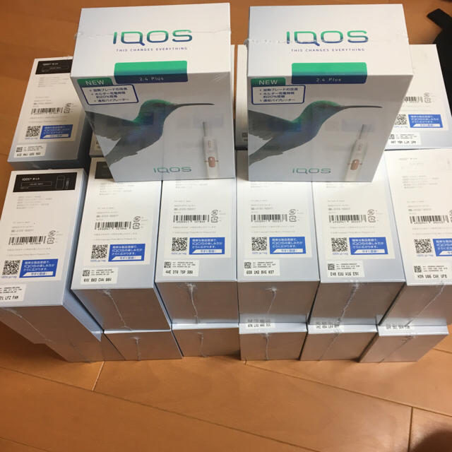 IQOS(アイコス)のりりさちゃん様専用 アイコス 54台 メンズのファッション小物(タバコグッズ)の商品写真