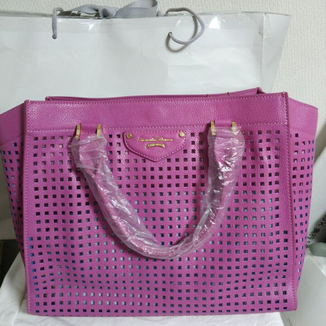 新品◆サマンサタバサトートバッグ ポーチ付ピンク福袋 ショルダーバッグインバッグ