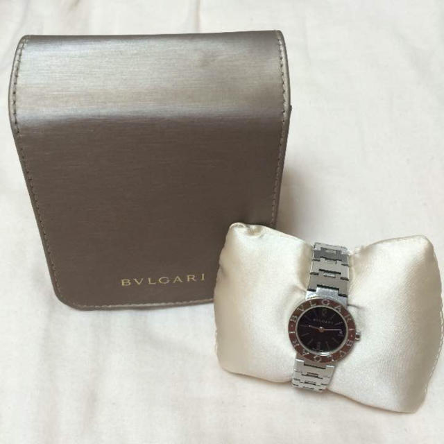 BVLGARI(ブルガリ)のお値下げ 非売品 ブルガリ 時計用ポーチ 小物入れ レディースのファッション小物(ポーチ)の商品写真