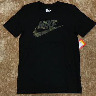 ナイキ(NIKE)のナイキ Tシャツ ブラック カモ s アトモス(Tシャツ/カットソー(半袖/袖なし))