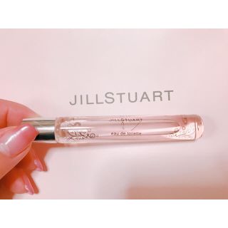 ジルスチュアート(JILLSTUART)のジルバイジルスチュアート 香水(香水(女性用))