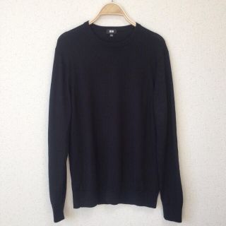 ユニクロ(UNIQLO)のdobatan様 美品 ユニクロ ウール90%シルク10% ニット 黒 M(ニット/セーター)