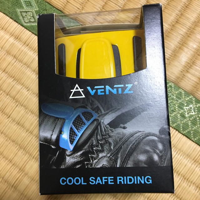 VENTZ イエロー エアーインテーク 自動車/バイクの自動車(車外アクセサリ)の商品写真