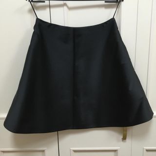 カルヴェン(CARVEN)のカルベン 黒スカート 美品★(ひざ丈スカート)