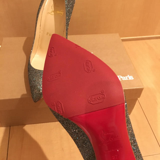 Christian Louboutin(クリスチャンルブタン)の★極美品★クリスチャンルブタン ピガール100 レディースの靴/シューズ(ハイヒール/パンプス)の商品写真