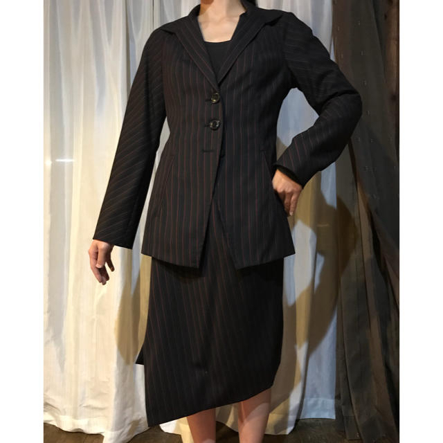 Vivienne Westwood(ヴィヴィアンウエストウッド)のk-nasuka様お取り置き レディースのフォーマル/ドレス(スーツ)の商品写真