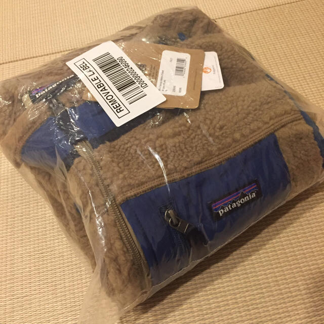 patagonia(パタゴニア)のパタゴニア レトロX ベスト (新品未開封) メンズのトップス(ベスト)の商品写真