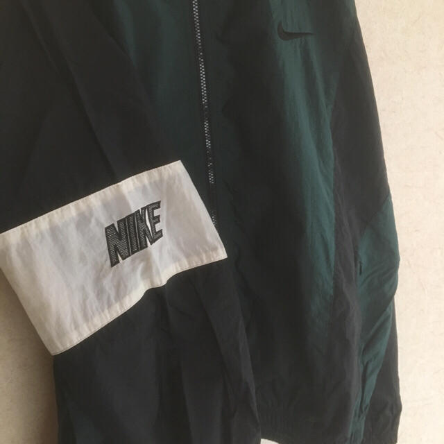 NIKE(ナイキ)のNIKE vintage90's Nylon Jackets M 銀タグ メンズのジャケット/アウター(ナイロンジャケット)の商品写真