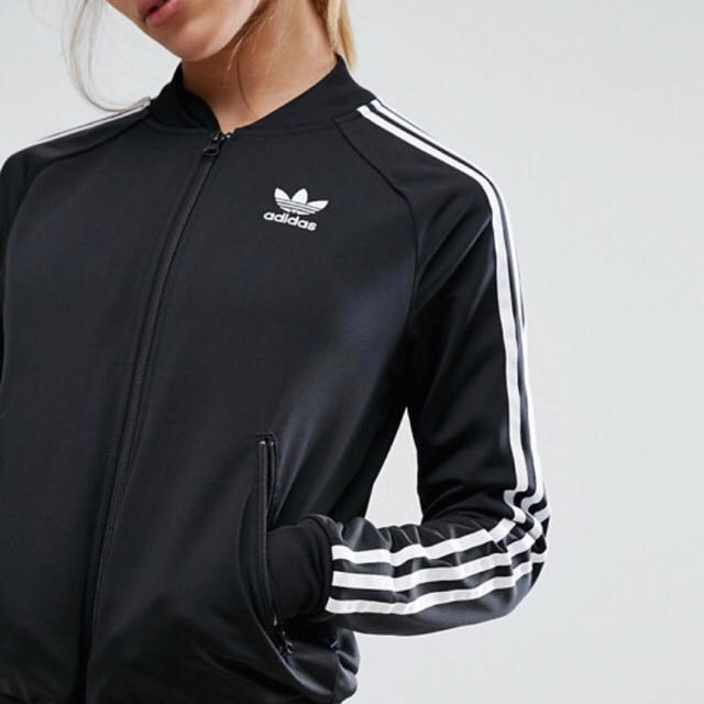 adidas(アディダス)の【 XLサイズ】希少 新品タグ付き adidas  トラックジャージ ロゴ レディースのトップス(その他)の商品写真