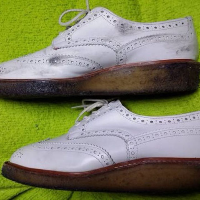 ★日本正規★Tricker´sトリッカーズ短靴フルブローグ白27.5cmUK:9 2