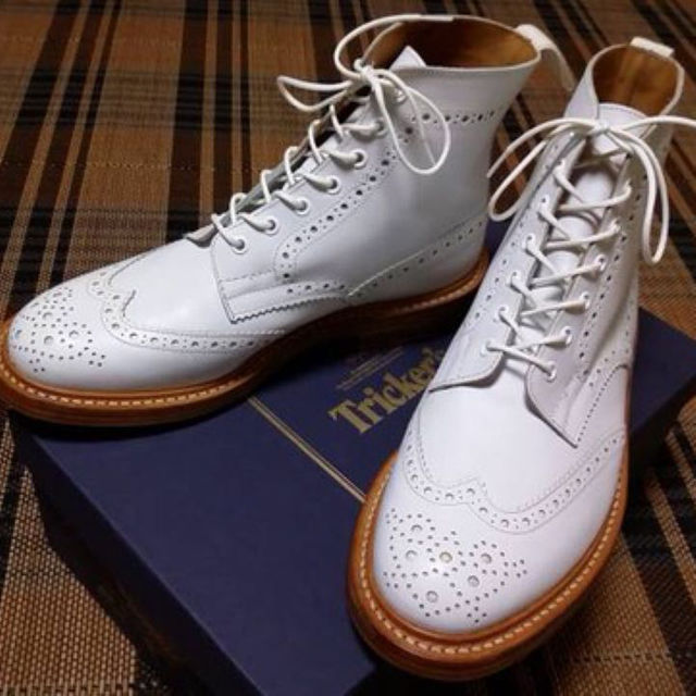 新しい季節 Trickers - UK:９ ☆日本正規品☆Tricker'sフルブローグ