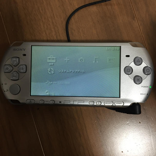 PlayStation Portable(プレイステーションポータブル)のPSP3000 本体 ジャンク エンタメ/ホビーのゲームソフト/ゲーム機本体(携帯用ゲーム機本体)の商品写真