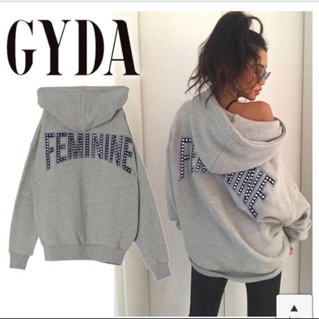 GYDA(ジェイダ)のGYDA★ FEMININEパーカー レディースのトップス(パーカー)の商品写真