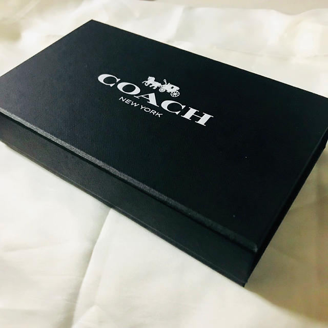 COACH(コーチ)のCOACH 財布 箱  レディースのファッション小物(財布)の商品写真