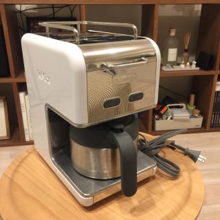 デロンギ(DeLonghi)のデロンギ ドリップコーヒーメーカー ゴールドフィルター(コーヒーメーカー)