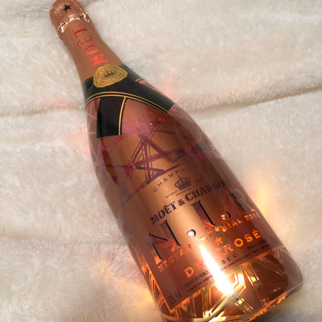 MOËT & CHANDON(モエエシャンドン)のヤマシー様 専用品 食品/飲料/酒の酒(シャンパン/スパークリングワイン)の商品写真