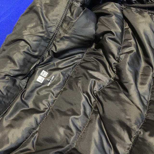 UNIQLO(ユニクロ)のウルトラライトダウンベスト ブラック レディースのジャケット/アウター(ダウンベスト)の商品写真