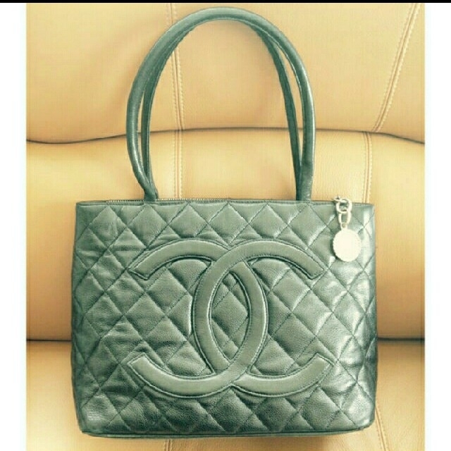 超歓迎】 CHANEL - !!レモンさん専用!!シャネル ラムスキン復刻版