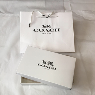コーチ(COACH)の❄️COACH専用箱(白)+紙袋(白)セット ⭐️プレゼント用に❗️在庫限り(財布)