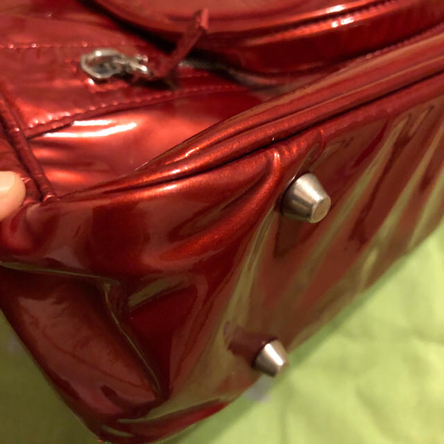 H.P.FRANCE(アッシュペーフランス)のTOM様専用✨ジャックルコー  エナメル レッド 赤 リスボン ミニ✨ レディースのバッグ(ショルダーバッグ)の商品写真