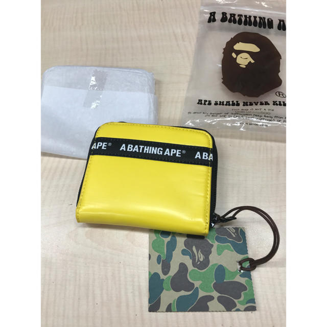 A BATHING APE(アベイシングエイプ)のA BATHING APE 財布 メンズのファッション小物(折り財布)の商品写真