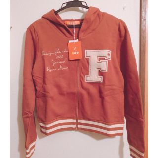 フィント(F i.n.t)の最終値下げ <新品> F i.n.t パーカー(パーカー)