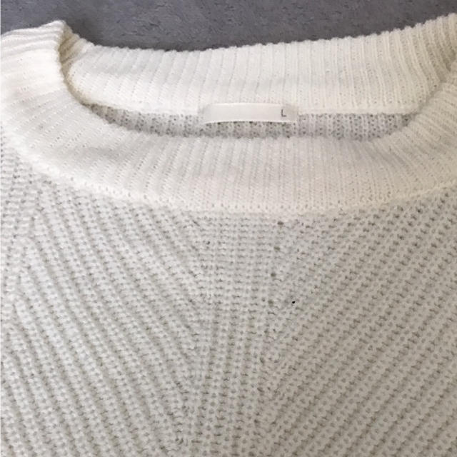 GU(ジーユー)の❤︎白ニット❤︎ レディースのトップス(ニット/セーター)の商品写真