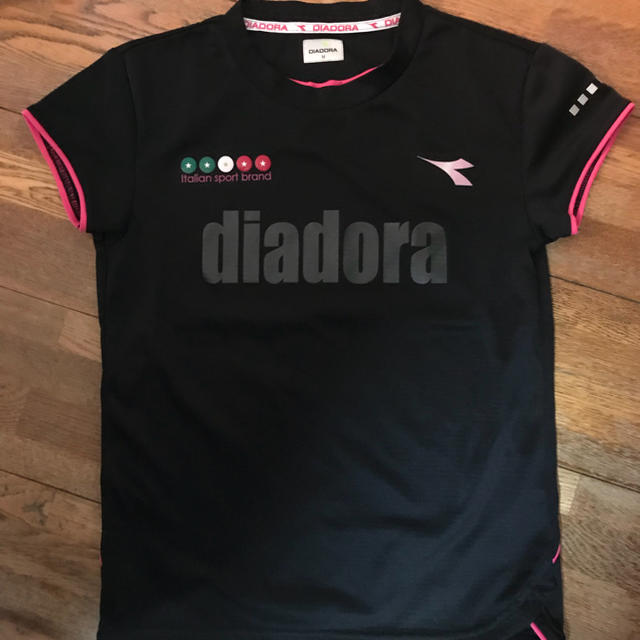 DIADORA(ディアドラ)の再値下げ！ディアドラ レディーステニスウェア スポーツ/アウトドアのテニス(ウェア)の商品写真