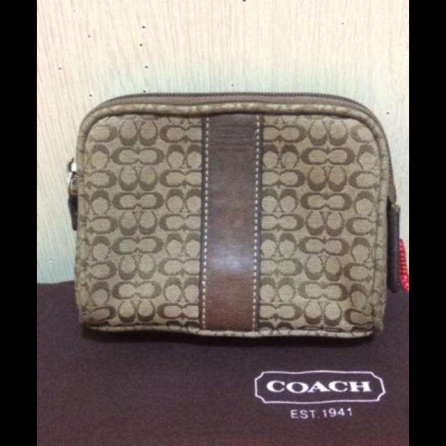 COACH(コーチ)の本物コーチベージュ系ミニシグネイチャーのポーチ レディースのファッション小物(ポーチ)の商品写真