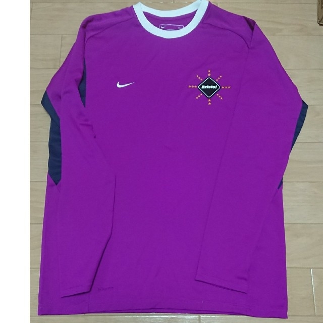 F.C.R.B.(エフシーアールビー)の× NIKE DRY-FIT GAME SHIRT マゼンダ Ｍ 中古 メンズのトップス(Tシャツ/カットソー(七分/長袖))の商品写真